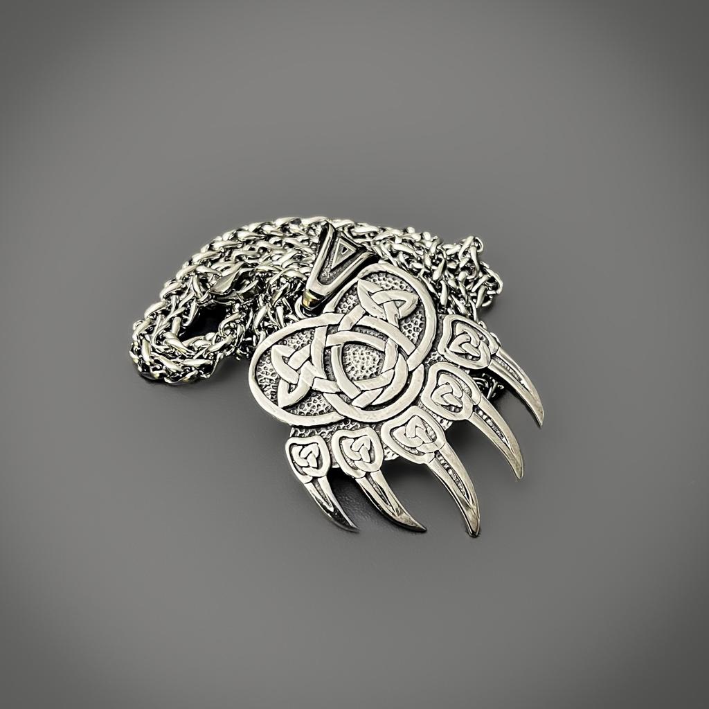 Björn Pendant