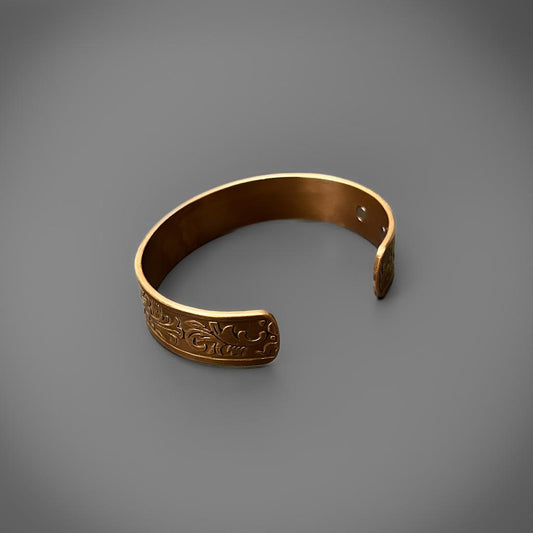 Blað Copper Cuff