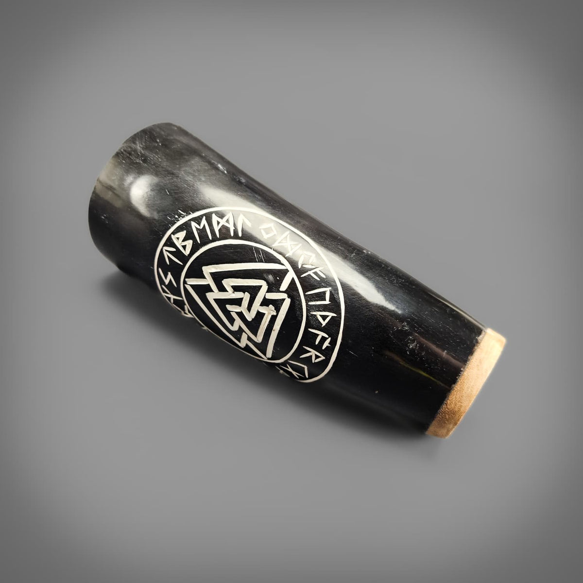 Valknut Horn Mug