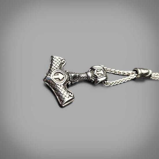 Valknut Mjolnir Pendant