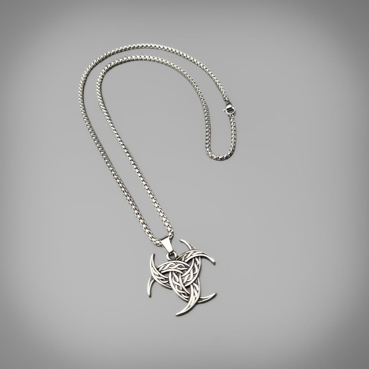 Horns of Odin Pendant